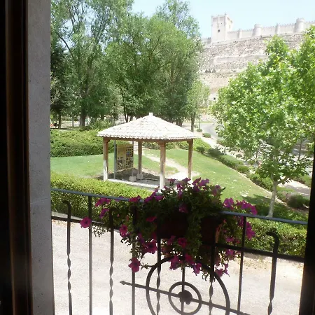 El Balcon De Hébergement de vacances Peñafiel
